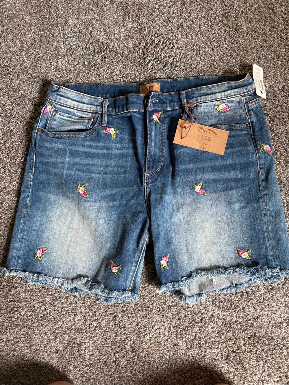 DRIFTWOOD LULU JEAN SHORTS SIZE 32